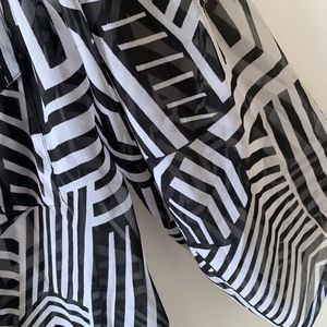 ZURY "see trough" Black and White Blouse